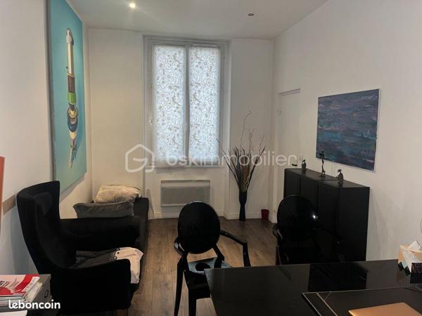 Local d'activités de 57 m²