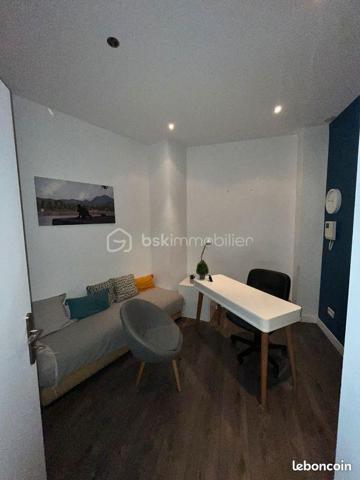 Local d'activités de 57 m²