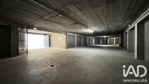 Parking à vendre 43 m² Pantin