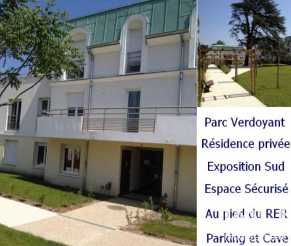Location studio 26 m² Évry-Courcouronnes