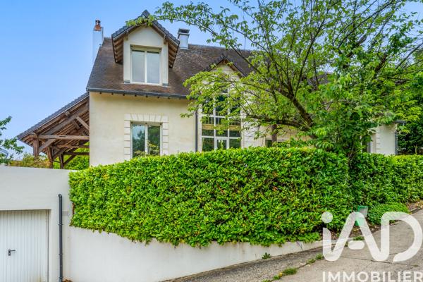 Maison à vendre 8 pièces 177,1 m² Yerres