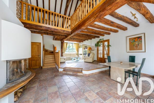 Maison à vendre 8 pièces 177,1 m² Yerres