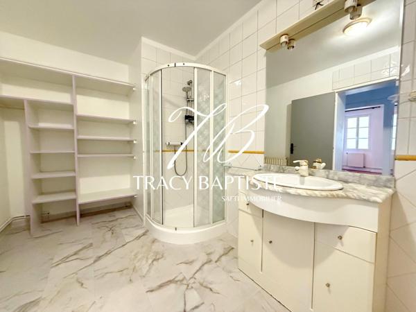 Maison de ville – T7 - 170 m² habitables - Double garage