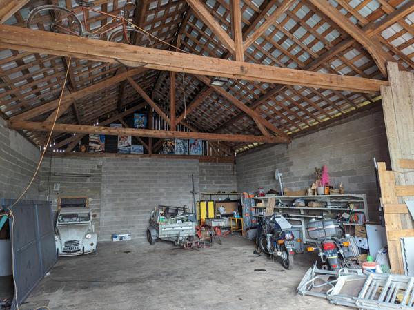 Maison 4 pièces 116m² + hangar