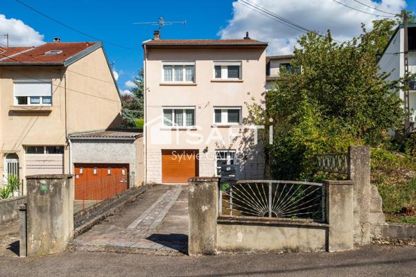Maison au calme avec jardin. Fort potentiel !