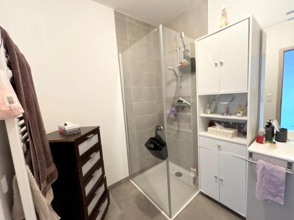 Appartement à louer 4 pièces 85.12m² Montbéliard (25200)