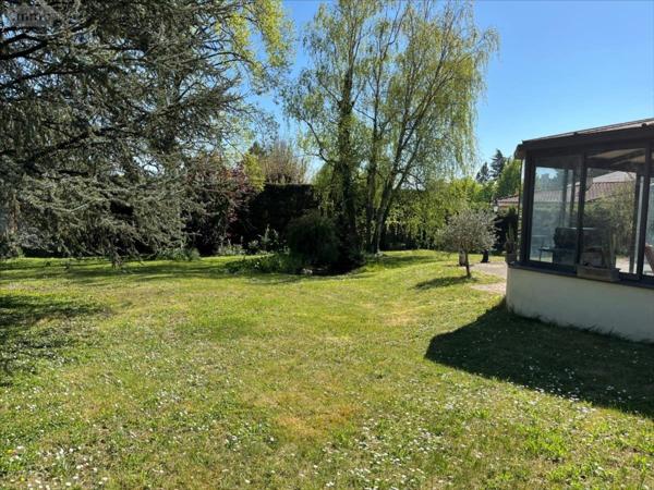 Maison à vendre à Beynost dans l'Ain (01700), ref : 01070-1080155