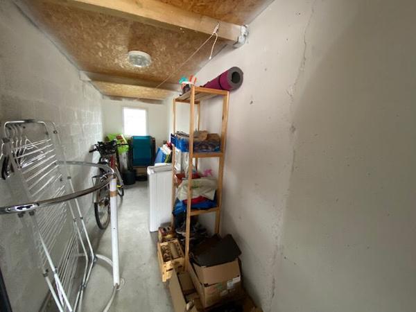 Appartement Concarneau T3  64.03 m2  avec parking privatif et balcon proche plages et voie verte .