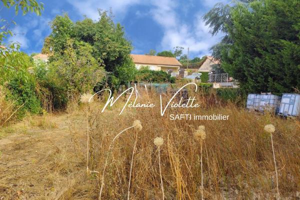 Terrain constructible de 528m² à Mareuil-sur-Lay-Dissais