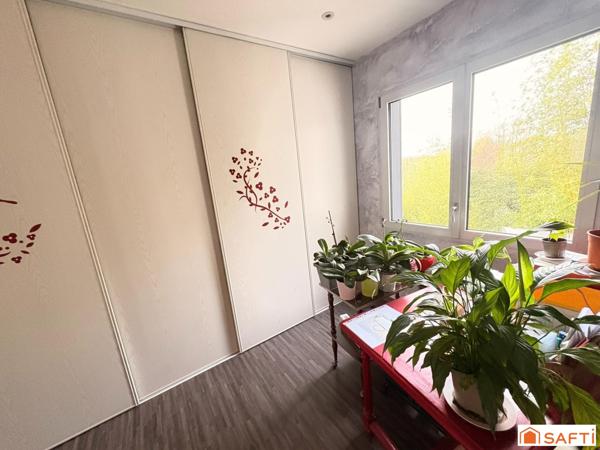 Une belle  maison prête pour une nouvelle histoire