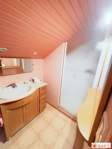 Une belle  maison prête pour une nouvelle histoire