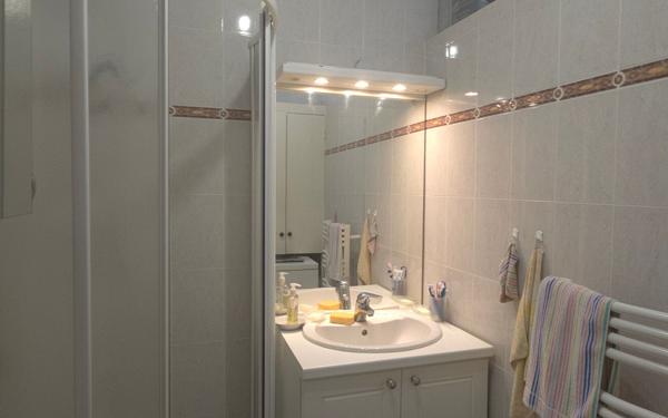 Appartement à vendre    3 pièces • 49 m2 Saint-Cyprien