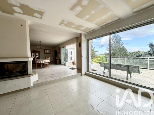 Maison à vendre 6 pièces 182 m² Feugarolles
