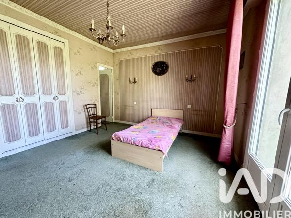 Maison à vendre 6 pièces 182 m² Feugarolles