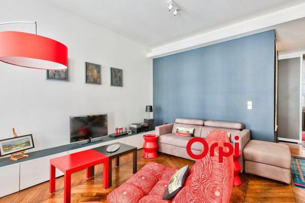 Appartement à louer    3 pièces • 78,27 m2 Lyon 1