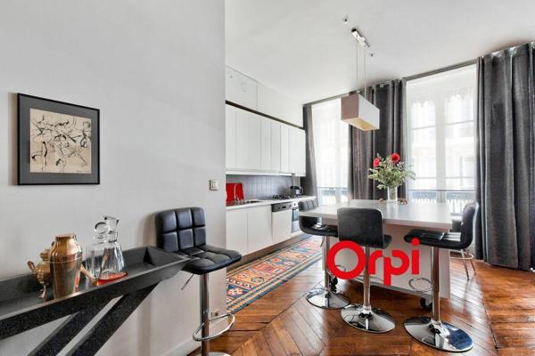 Appartement à louer    3 pièces • 78,27 m2 Lyon 1