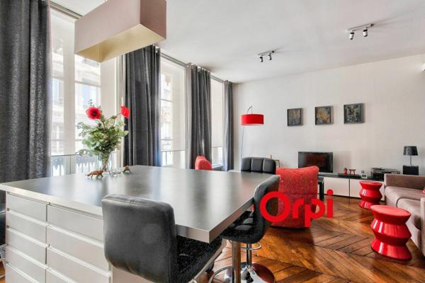 Appartement à louer    3 pièces • 78,27 m2 Lyon 1