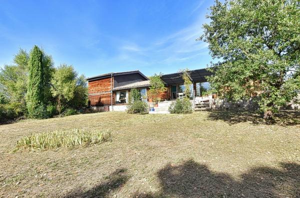 Loft d’artiste de 270 m² sur plus de 2 800 m² de terrain à l'ouest de Montpellier