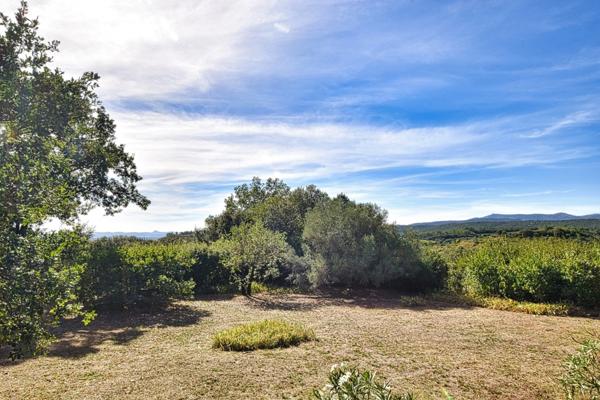 Loft d’artiste de 270 m² sur plus de 2 800 m² de terrain à l'ouest de Montpellier