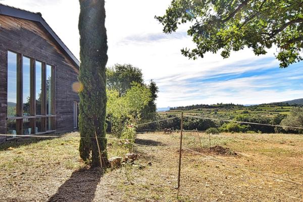 Loft d’artiste de 270 m² sur plus de 2 800 m² de terrain à l'ouest de Montpellier