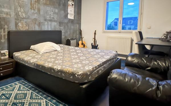 Maison à vendre    5 pièces • 143 m2 Gazeran