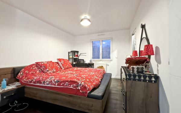 Maison à vendre    5 pièces • 143 m2 Gazeran