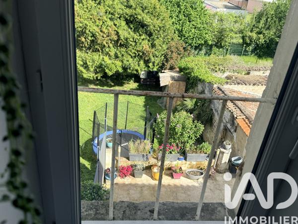 Maison à vendre 8 pièces 164 m² Jonzac