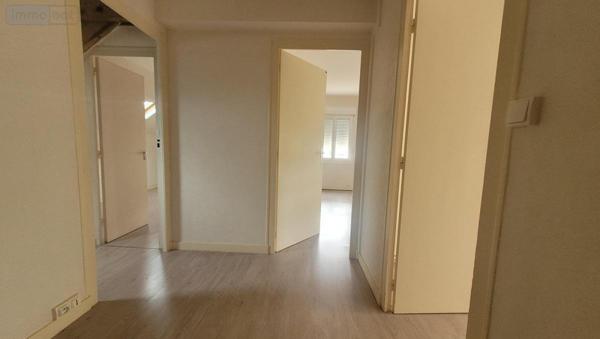 Maison à vendre à Sablé-sur-Sarthe dans la Sarthe (72300), ref : 72068-2079