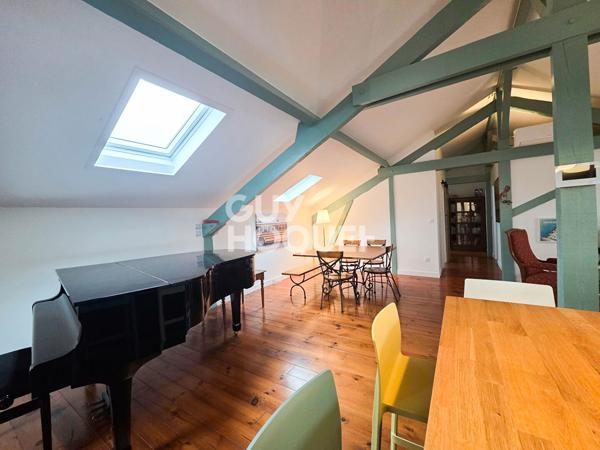RARE : Au coeur de la ville de Dax (40100 ) : Loft d'exception d'environ 218 m²