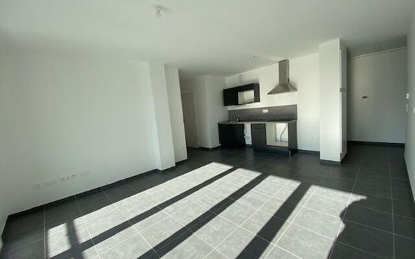 Appartement à louer    3 pièces • 67,76 m2 Rouen