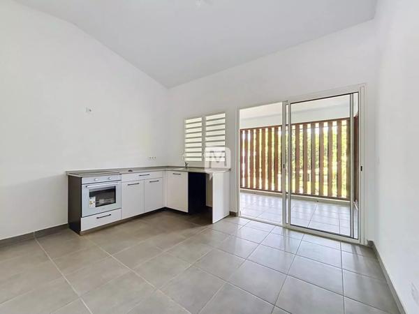 DPT GUYANE, à louer MACOURIA appartement T3 duplex de 65 m²