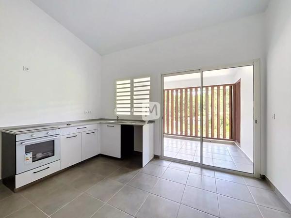 DPT GUYANE, à louer MACOURIA appartement T3 duplex de 65 m²