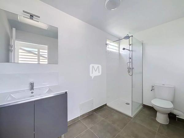 DPT GUYANE, à louer MACOURIA appartement T3 duplex de 65 m²