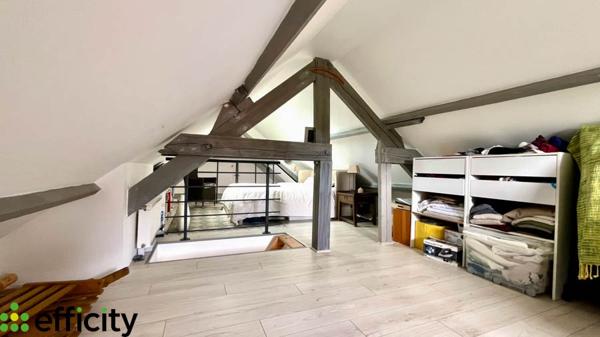 Appartement
         5 pièces
        - 81 m² 199 500 € *