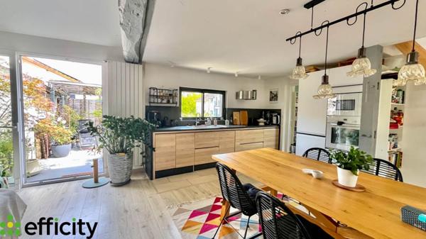 Appartement
         5 pièces
        - 81 m² 199 500 € *