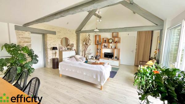 Appartement
         5 pièces
        - 81 m² 199 500 € *