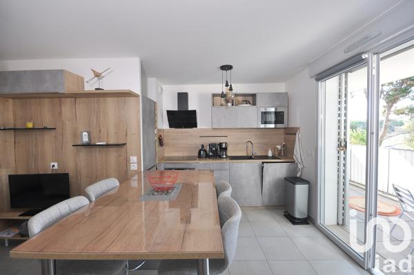 Appartement à vendre 3 pièces 59 m² Aigues-Mortes