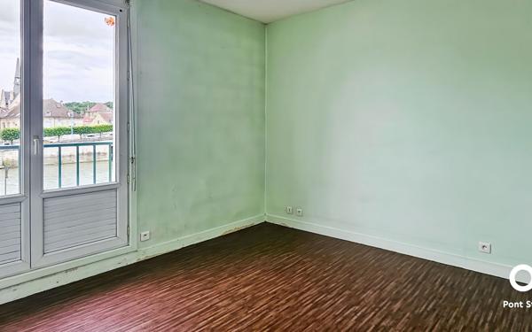 Maison à vendre    3 pièces • 60 m2 Pont-Sainte-Maxence