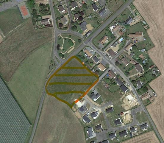 Terrain à Batir à vendre à Villaines-sous-Malicorne dans la Sarthe (72270), ref : 1145