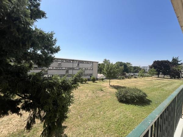 Appartement à vendre |  Blois |  4 pièces | 74 m²