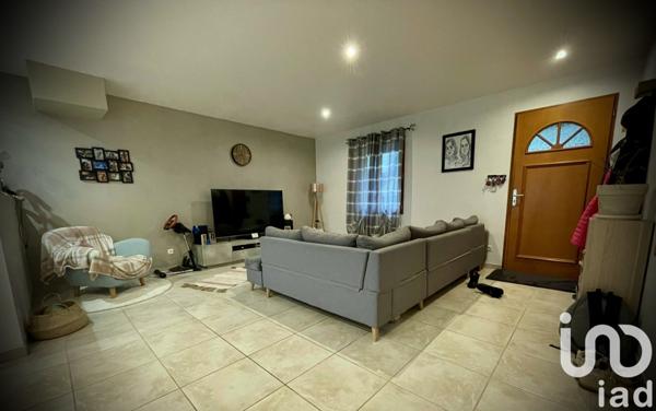 Maison traditionnelle 3 pièces de 88 m² à Mehun-sur-Yèvre (18500)