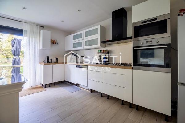 MAISON DE 6 PIECES, 140 m² à Ezanville