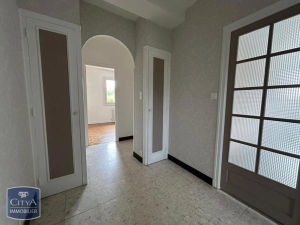 Appartement à louer 3 pièces 76.45m²