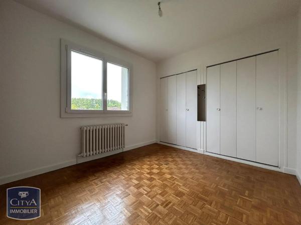Appartement à louer 3 pièces 76.45m²
