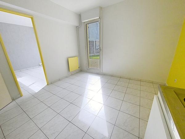 Angers -maison 2 chambres avec garage et jardin