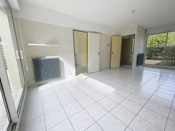 Angers -maison 2 chambres avec garage et jardin