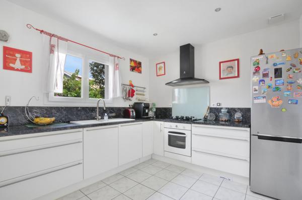 Maison 4 pièces - 81 m² Exclusivité efficity