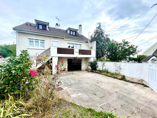 MAISON CONFLANS STE HONORINE - 5 PIÈCES - 105m² €373 000 ** - Référence 7308