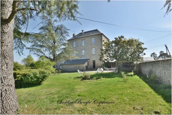 Maison à vendre 7 pièces MARTIGNE SUR MAYENNE (53)