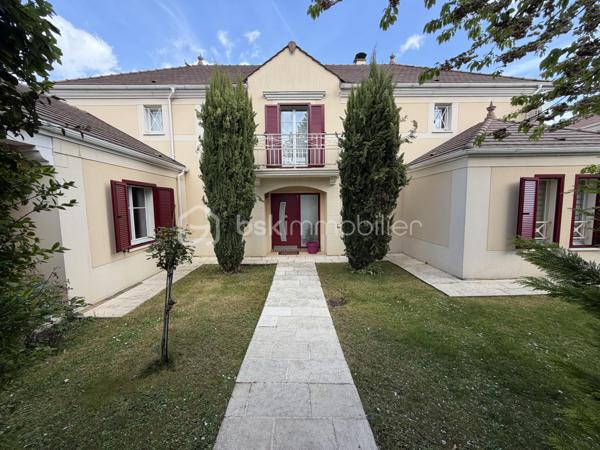 Maison de 227 m²